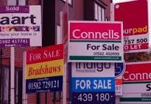 UK house prices dip in march